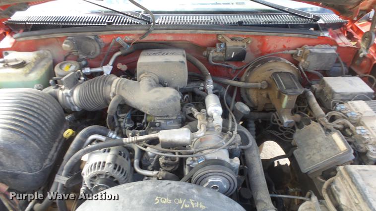 image for item EX9248 1996 Chevrolet Suburban 1500 SUV