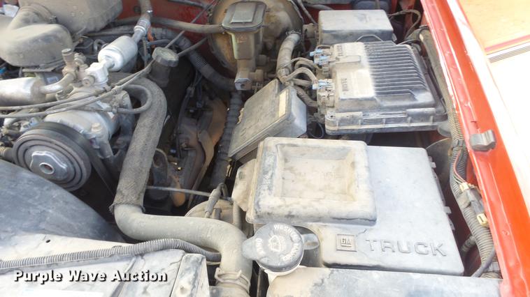 image for item EX9248 1996 Chevrolet Suburban 1500 SUV