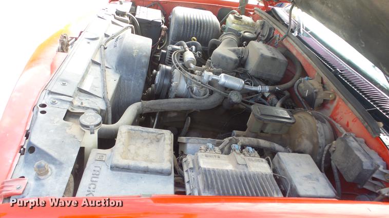 image for item EX9248 1996 Chevrolet Suburban 1500 SUV