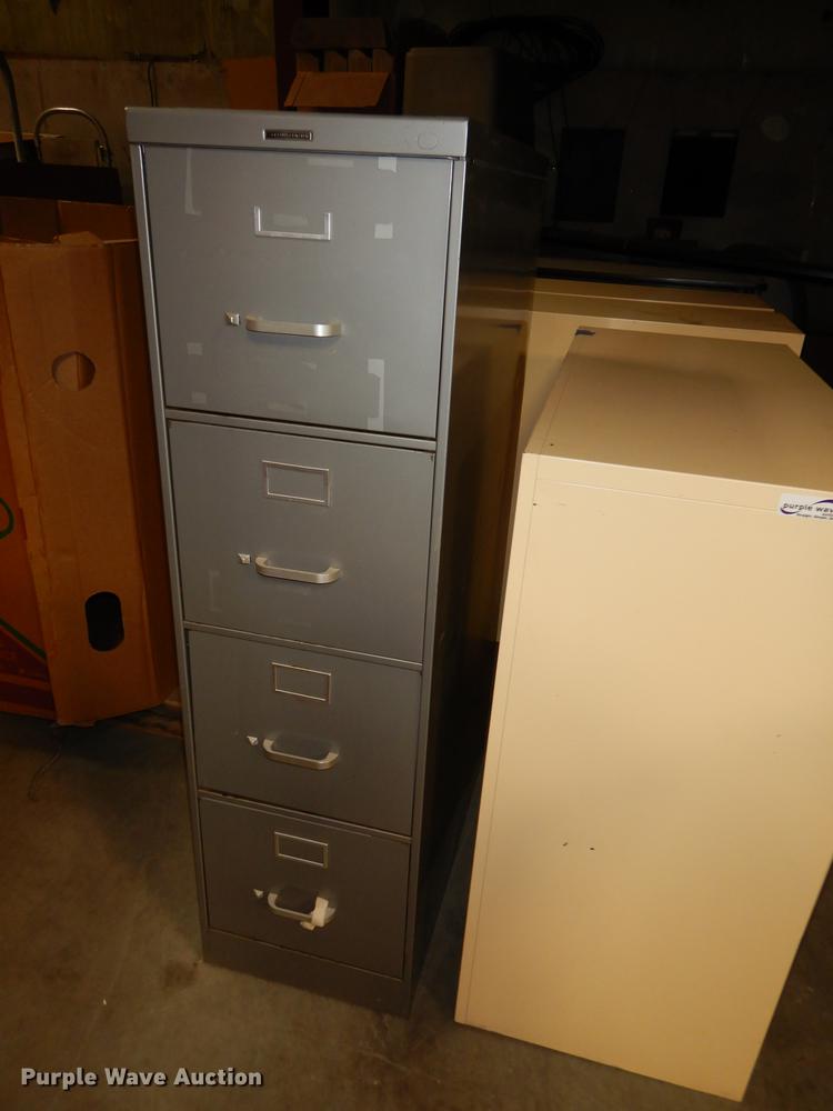 image for item FC9378 (4) metal filing cabinets