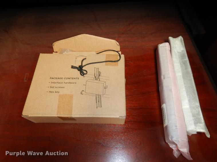 image for item FC9390 Television cabinet