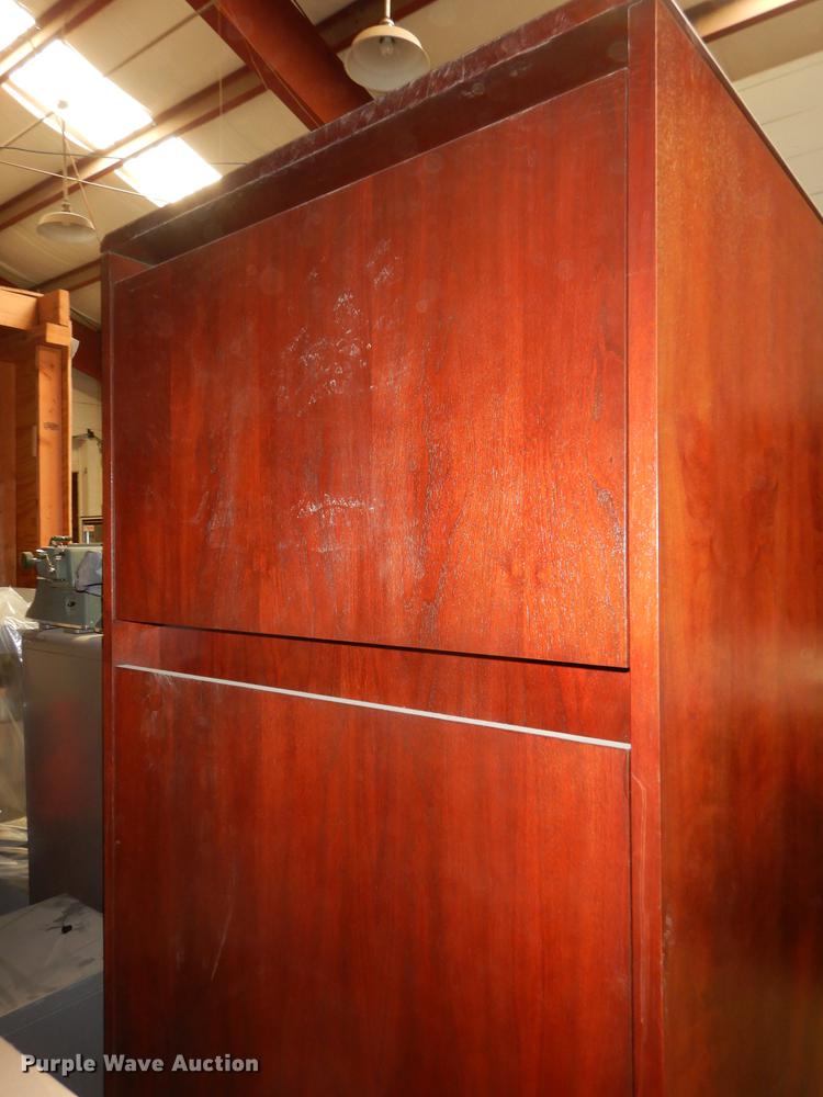 image for item FC9390 Television cabinet