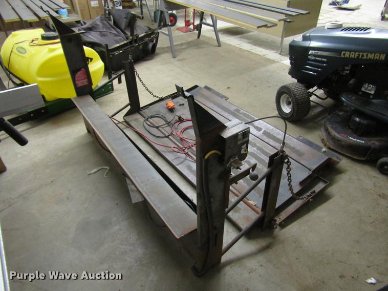 image for item FJ9508 Van lift