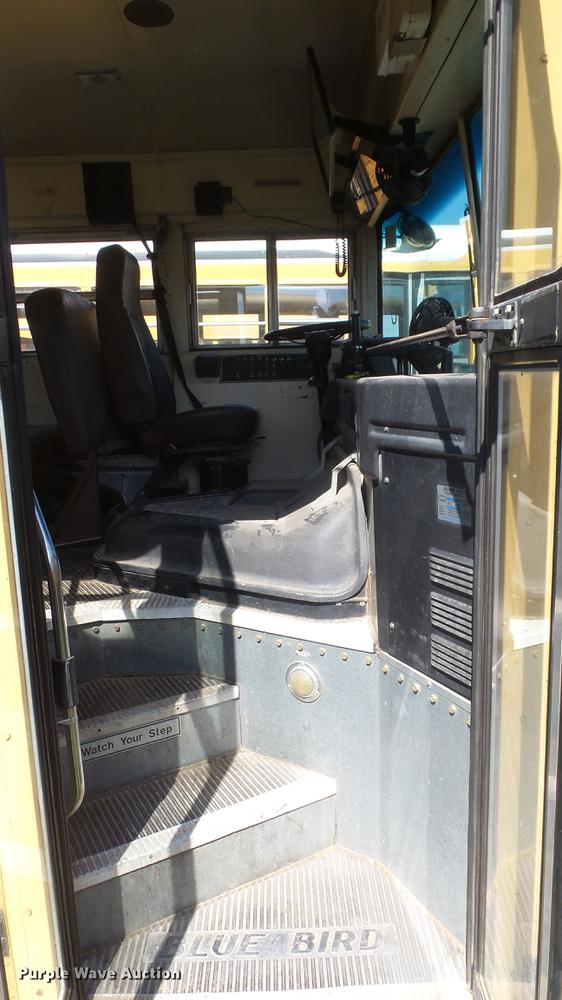 image for item FO9134 1995 Blue Bird TC2000 school bus