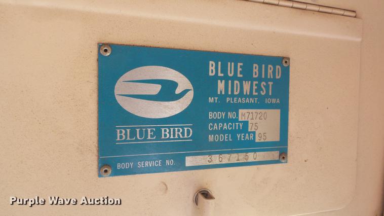 image for item FO9134 1995 Blue Bird TC2000 school bus