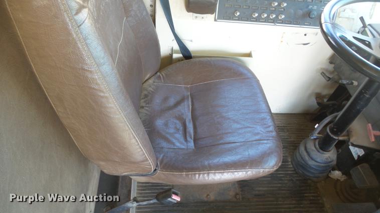 image for item FO9134 1995 Blue Bird TC2000 school bus