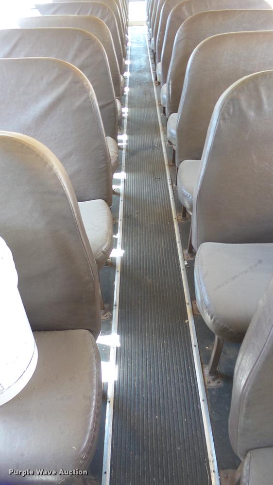 image for item FO9134 1995 Blue Bird TC2000 school bus