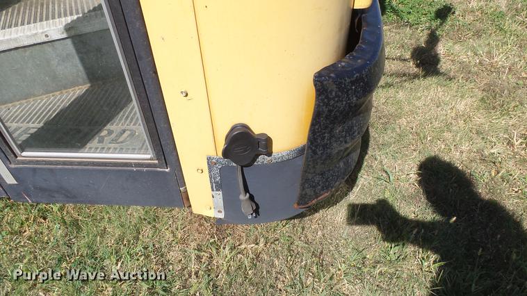 image for item FO9134 1995 Blue Bird TC2000 school bus