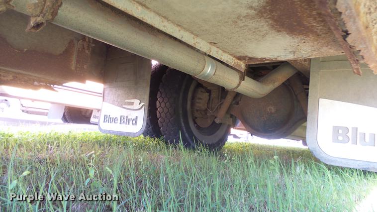 image for item FO9134 1995 Blue Bird TC2000 school bus