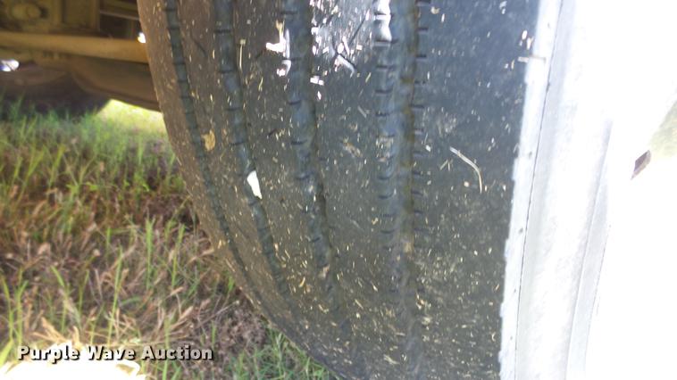 image for item FO9134 1995 Blue Bird TC2000 school bus