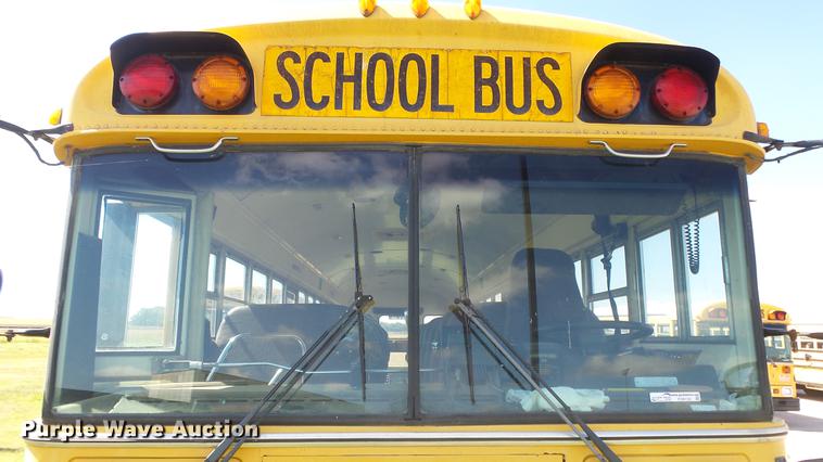 image for item FO9135 1993 Blue Bird TC2000 school bus
