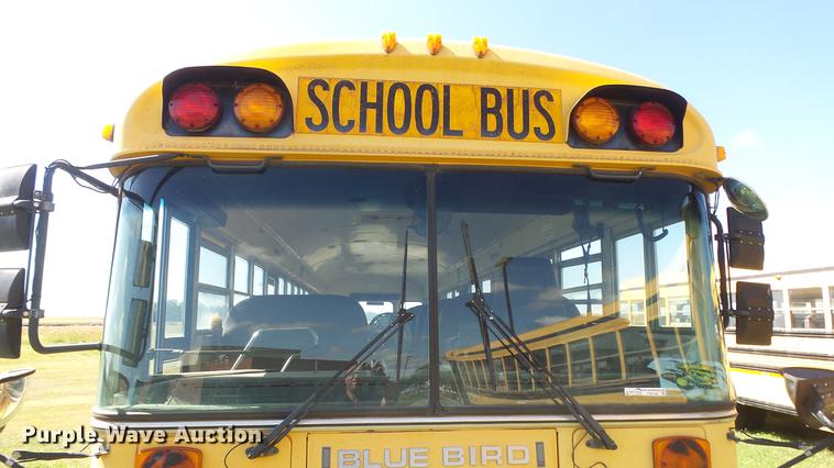 image for item FO9136 1995 Blue Bird TC2000 school bus