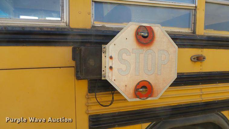image for item FO9136 1995 Blue Bird TC2000 school bus