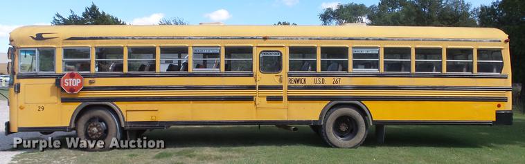 image for item FO9138 1994 Blue Bird TC2000 school bus