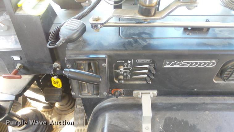 image for item FO9138 1994 Blue Bird TC2000 school bus