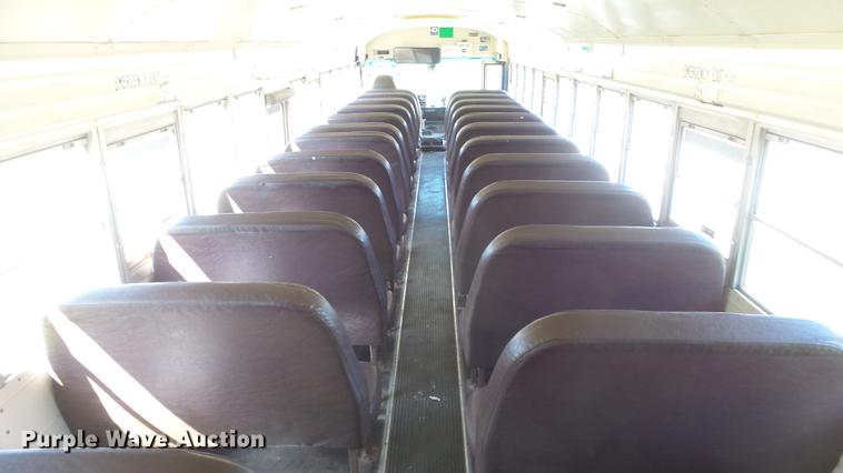 image for item FO9138 1994 Blue Bird TC2000 school bus