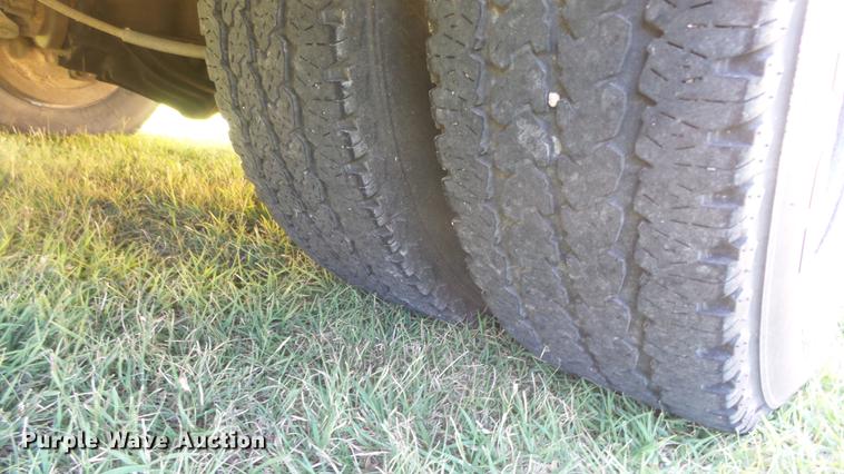 image for item FO9139 1993 Chevrolet G30 school bus