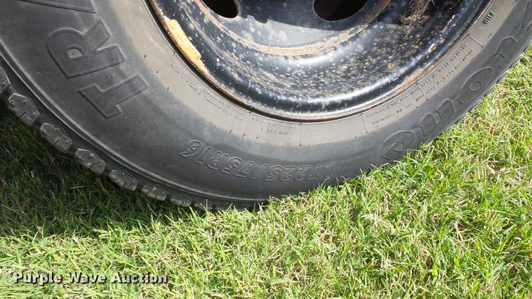 image for item FO9139 1993 Chevrolet G30 school bus