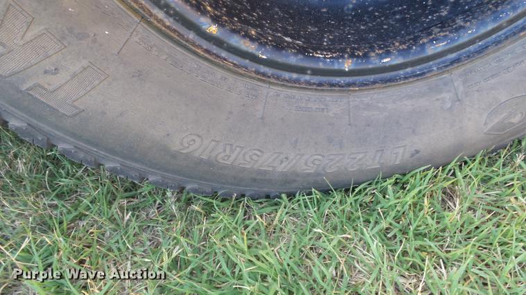 image for item FO9139 1993 Chevrolet G30 school bus