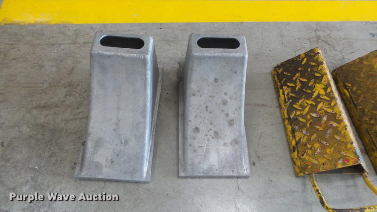 image for item FO9141 Tools