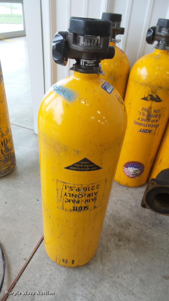 image for item FO9143 Firefighting equipment