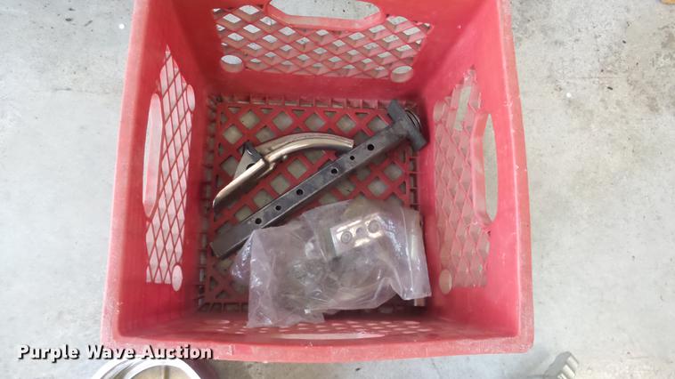 image for item FO9143 Firefighting equipment