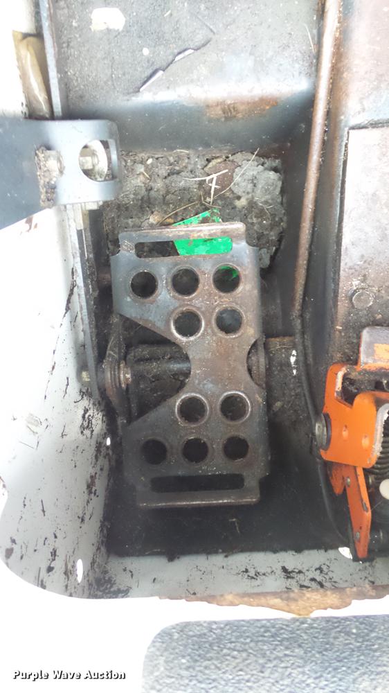 image for item FO9145 1996 Bobcat 763 skid steer