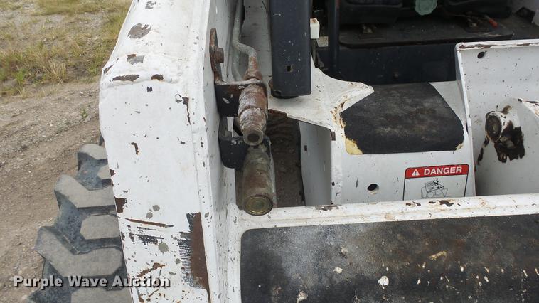image for item FO9145 1996 Bobcat 763 skid steer