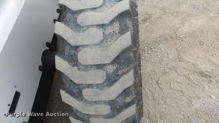 image for item FO9145 1996 Bobcat 763 skid steer