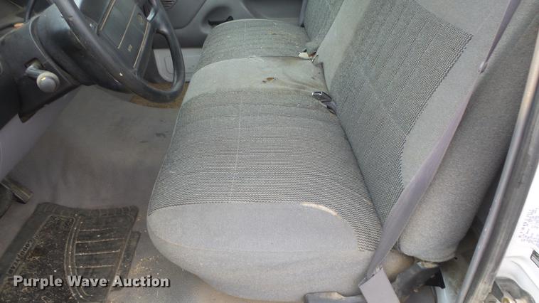 image for item FO9146 1995 Ford F150 pickup truck