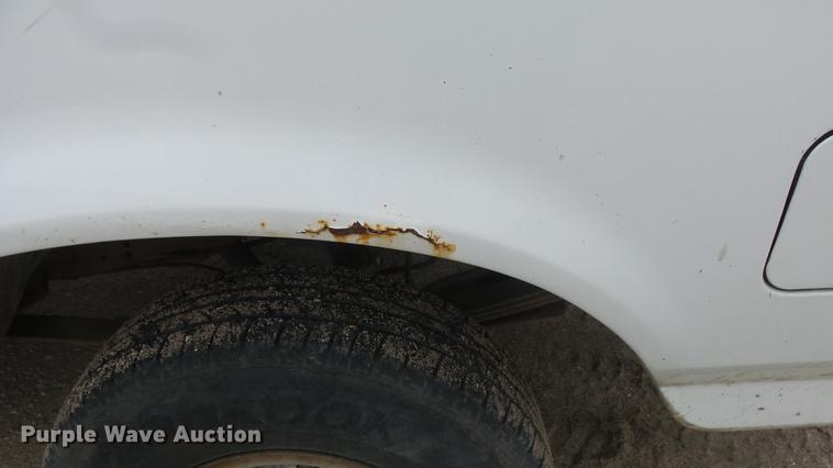 image for item FO9146 1995 Ford F150 pickup truck