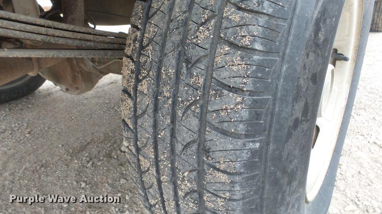 image for item FO9146 1995 Ford F150 pickup truck