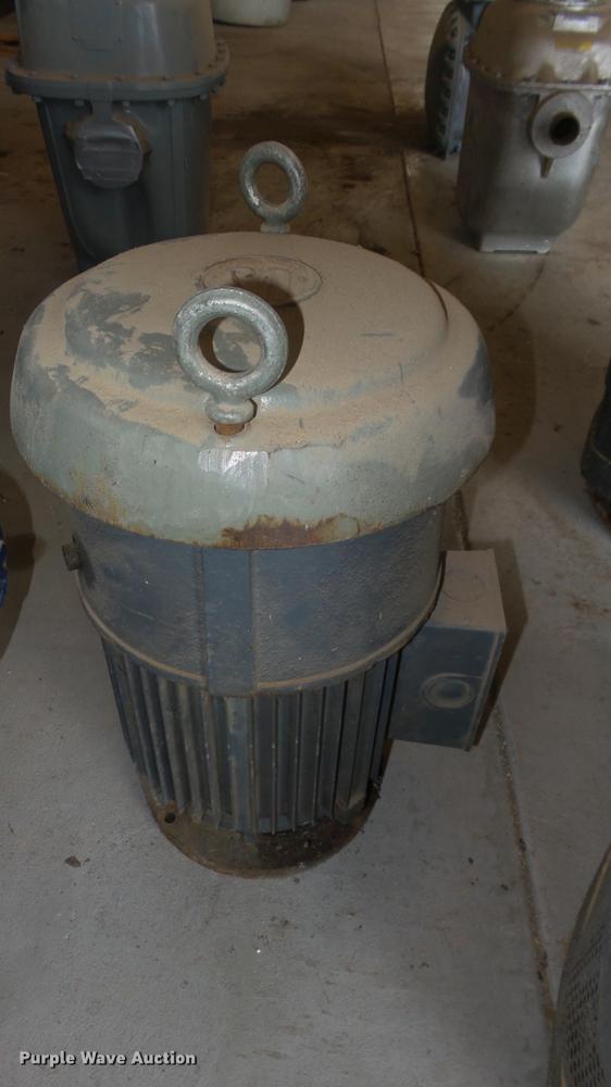 image for item FO9150 (10) Deep Well electric motors