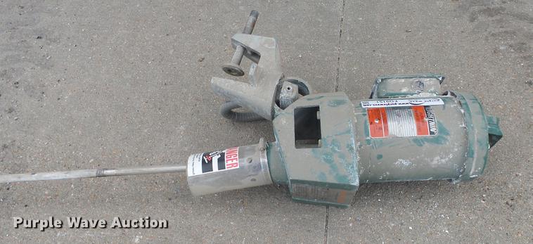 image for item FO9151 Lightnin mixer