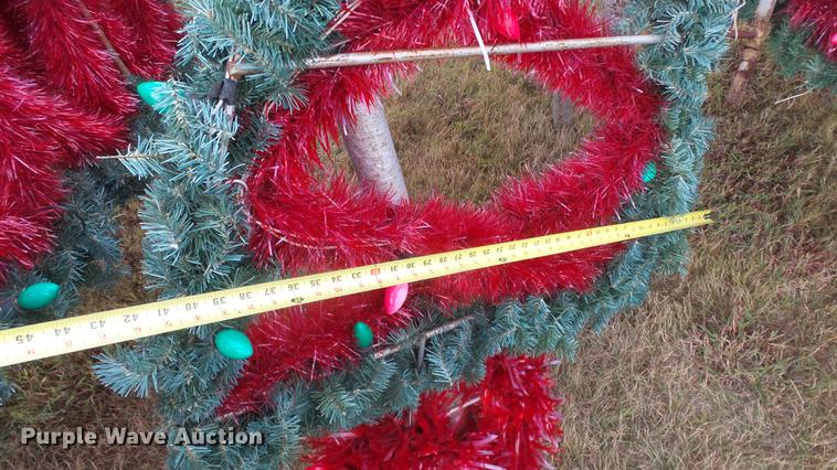 image for item FO9154 (32) street light Christmas trees/decorations