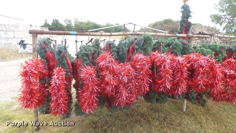 image for item FO9154 (32) street light Christmas trees/decorations
