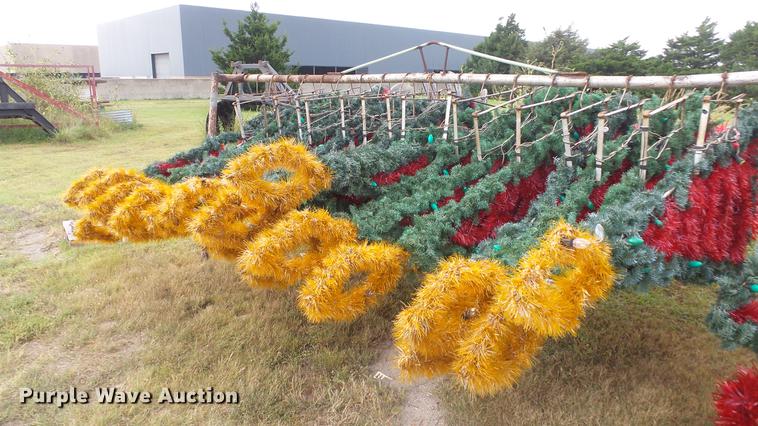 image for item FO9154 (32) street light Christmas trees/decorations