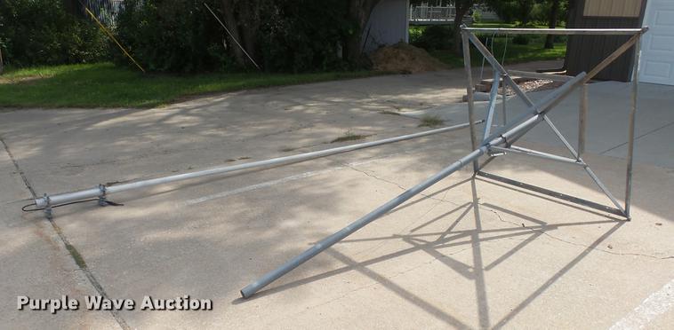 image for item FO9155 Radio tower