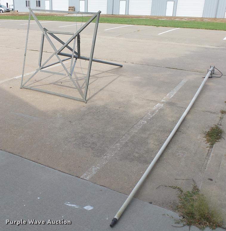 image for item FO9155 Radio tower