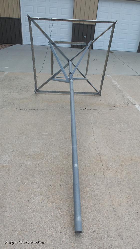 image for item FO9155 Radio tower