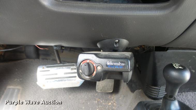 image for item FO9172 2004 Ford F150 SuperCab pickup truck