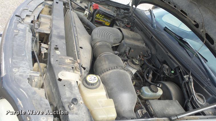 image for item FO9172 2004 Ford F150 SuperCab pickup truck