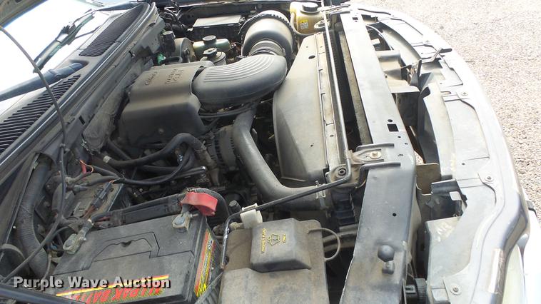 image for item FO9172 2004 Ford F150 SuperCab pickup truck