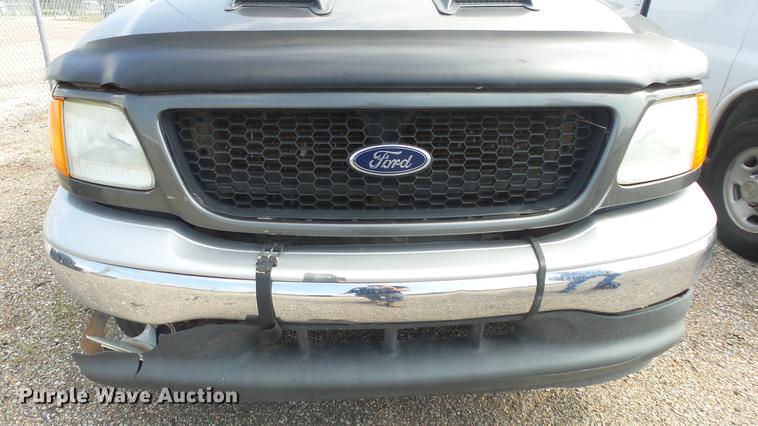 image for item FO9172 2004 Ford F150 SuperCab pickup truck