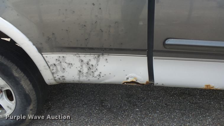 image for item FO9172 2004 Ford F150 SuperCab pickup truck