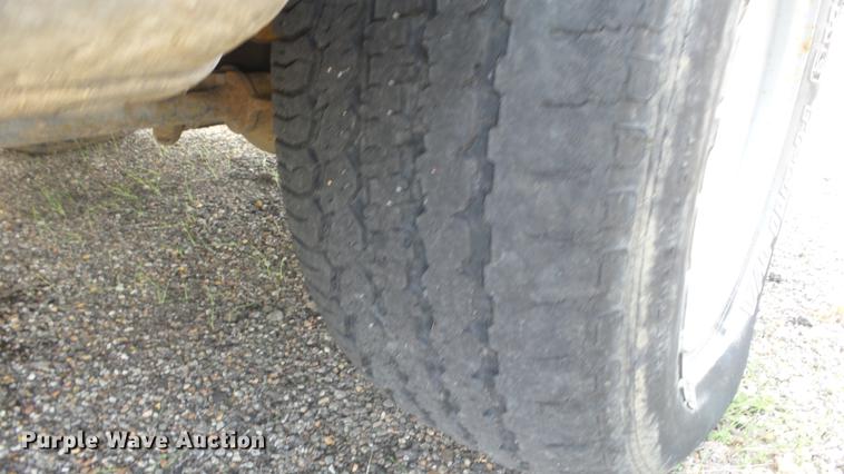 image for item FO9172 2004 Ford F150 SuperCab pickup truck