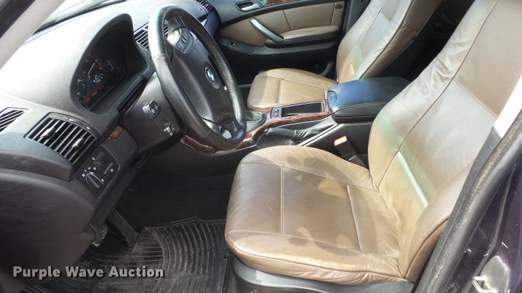 image for item FO9173 2005 BMW X5 SUV