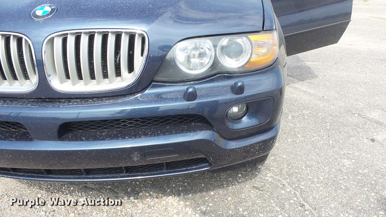 image for item FO9173 2005 BMW X5 SUV