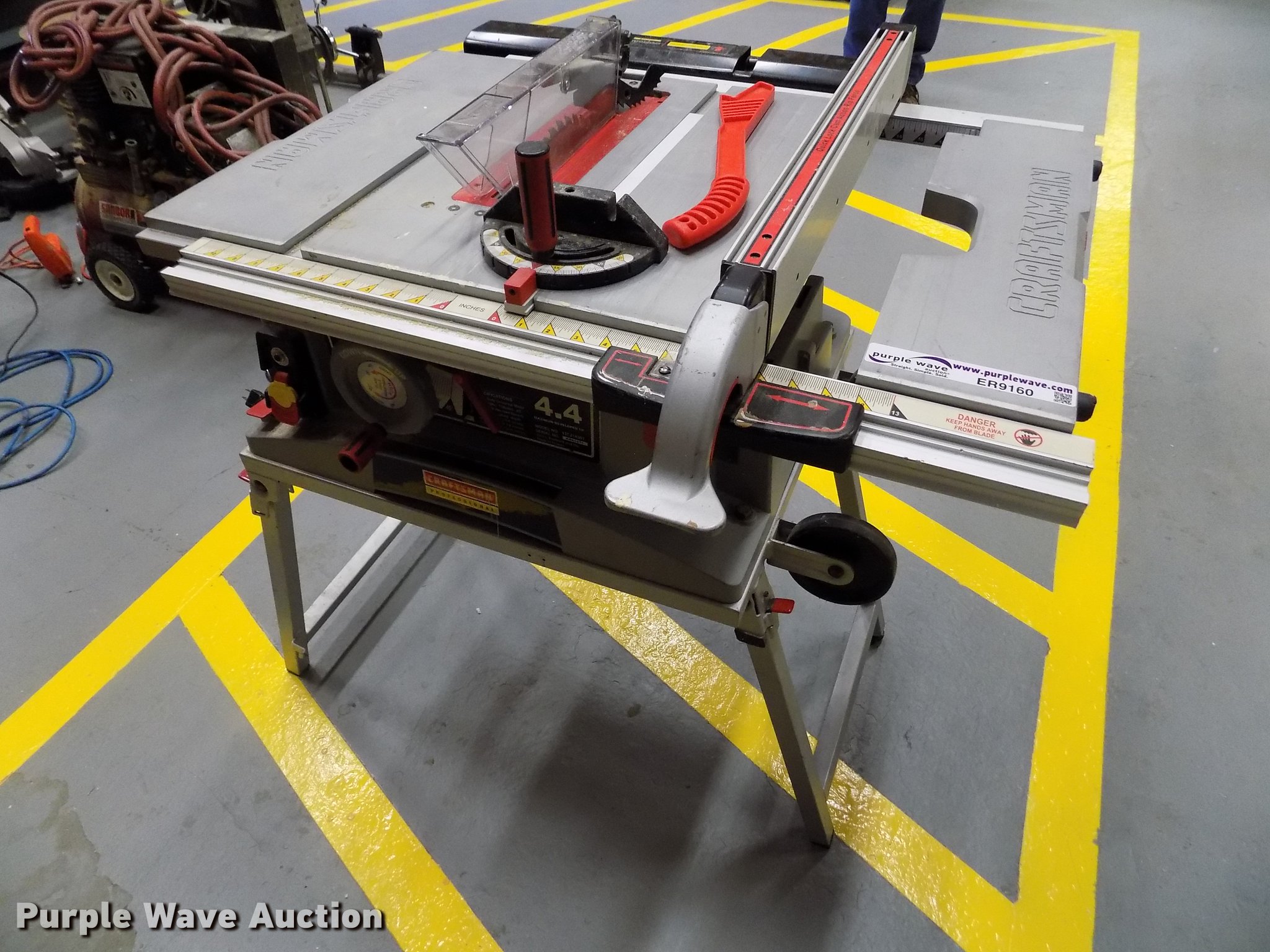 Craftsman 137.218301 table saw in Hays, KS Item ER9160 sold Purple Wave