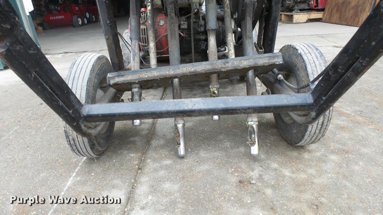 image for item AM9180 Lawn aerator